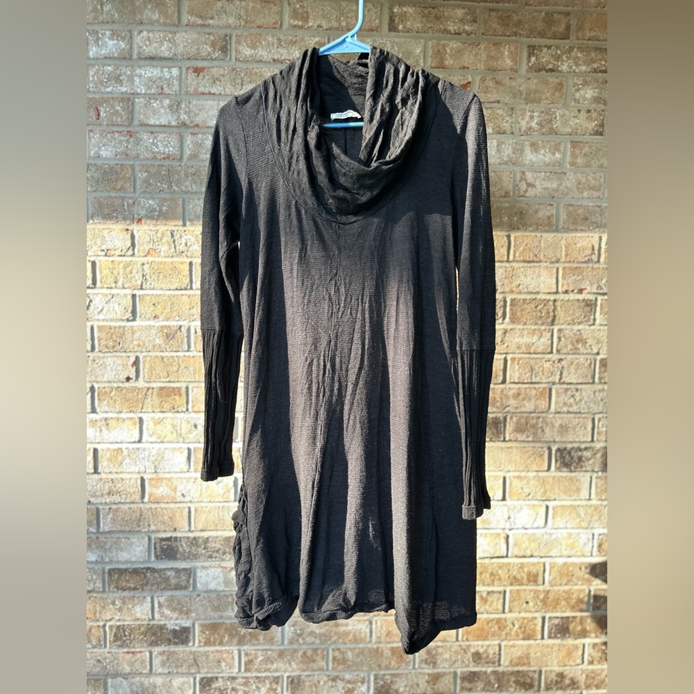 Banana Blue Australian wool blend Label Black Cowl Neck lagenlook shirt top